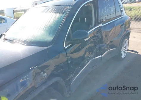 2016 Volkswagen Tiguan Sel z USA, uszkodzony, nr VIN WVGBV7AX2GW537535